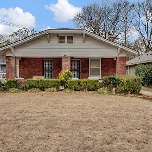 Contemporary Near Zoo And Rhodes College Memphis