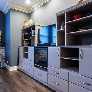 Downtown Sophistication/ Two Bedroom / Two Bath Louisville