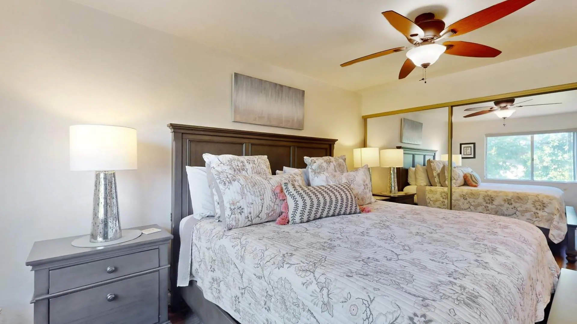 Holiday home 2 Bed 2 Bath Vacation Home In Scottsdale